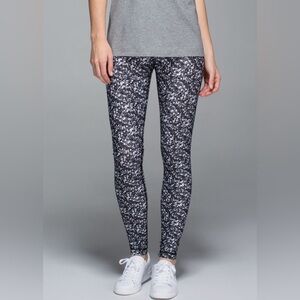 <Lululemon> Shine Tight (Roll Down)